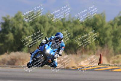 media/Nov-06-2022-SoCal Trackdays (Sun) [[208d2ccc26]]/Turn 7 Set 1 (1050am)/